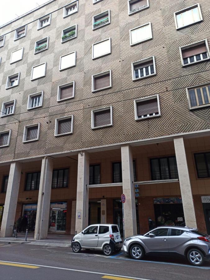Marconi Dreams Apartment Болоня Екстериор снимка